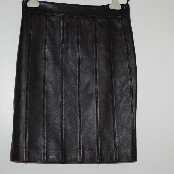 Chic Black Leather Mini Pencil Italian Skirt size S - Picture 1 of 12